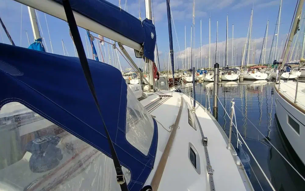 slider 3 Jeanneau Sun Odyssey 37