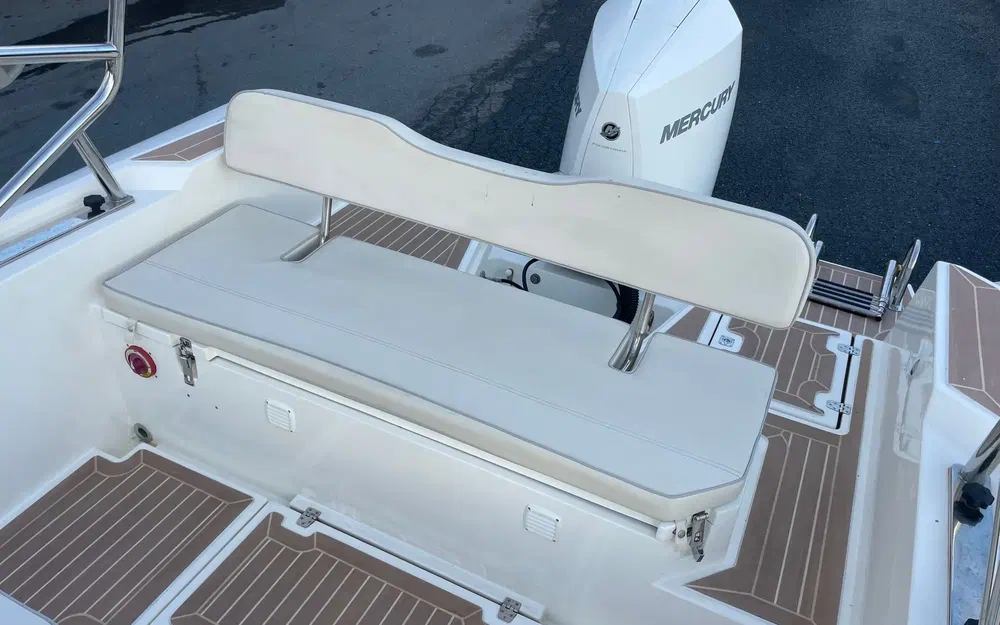 slider 16 Nuova Jolly NJ 700 XL