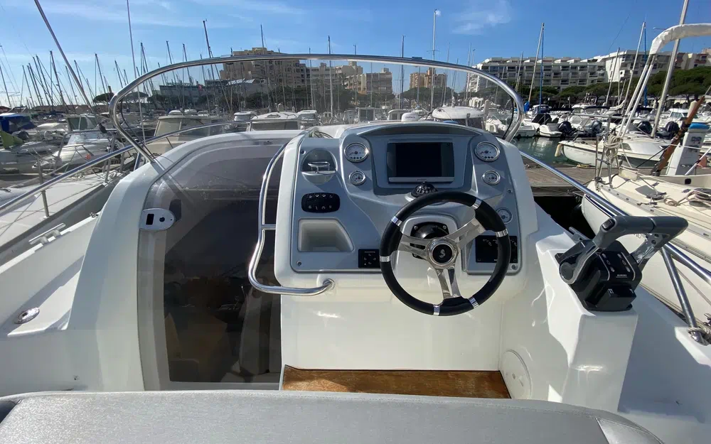 slider 25 Beneteau Flyer 850 Sun Deck