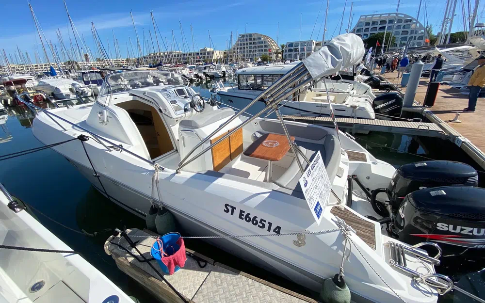 slider 31 Beneteau Flyer 850 Sun Deck