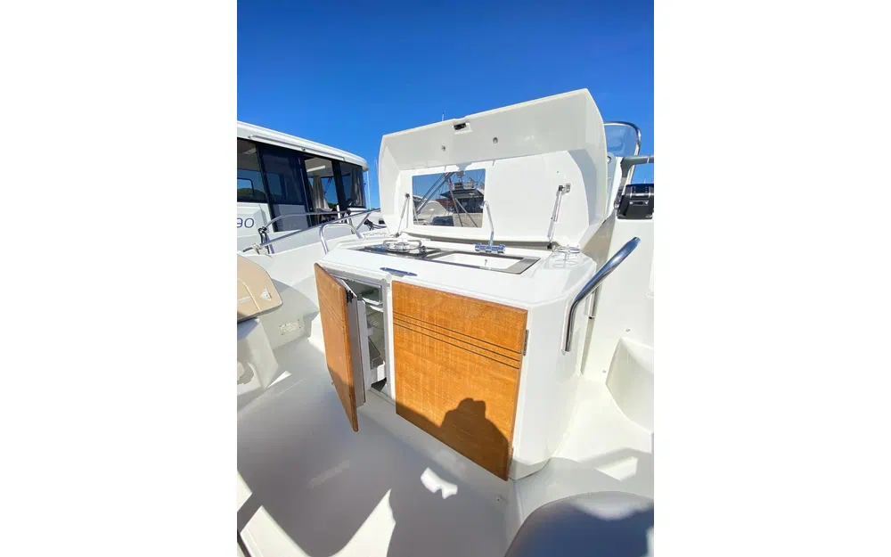 slider 18 Beneteau Flyer 850 Sun Deck