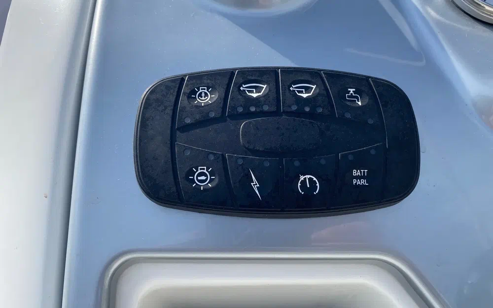 slider 40 Beneteau Flyer 850 Sun Deck