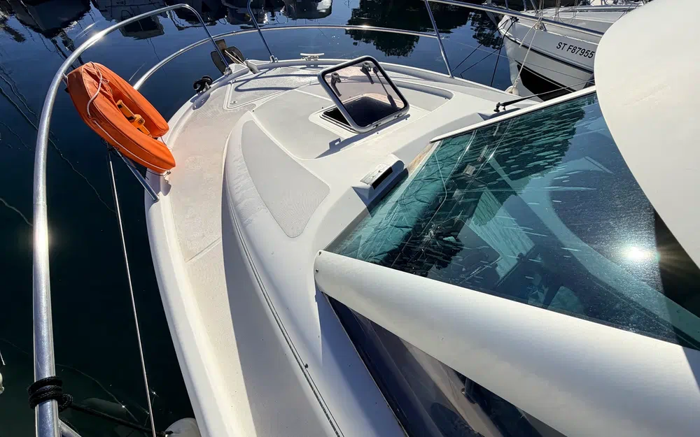 slider 3 Jeanneau Merry Fisher 925