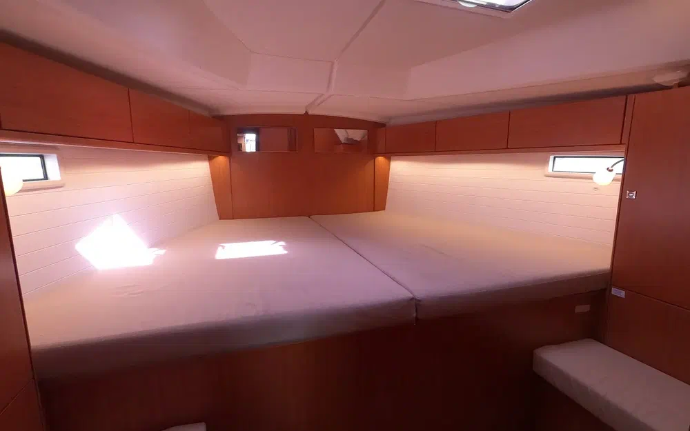 slider 12 Bavaria Cruiser 46