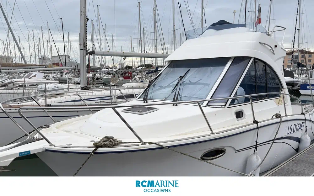 slider 2 Beneteau Antares 8.8