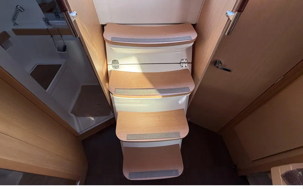 slider 10 Beneteau Oceanis 35 Cruiser