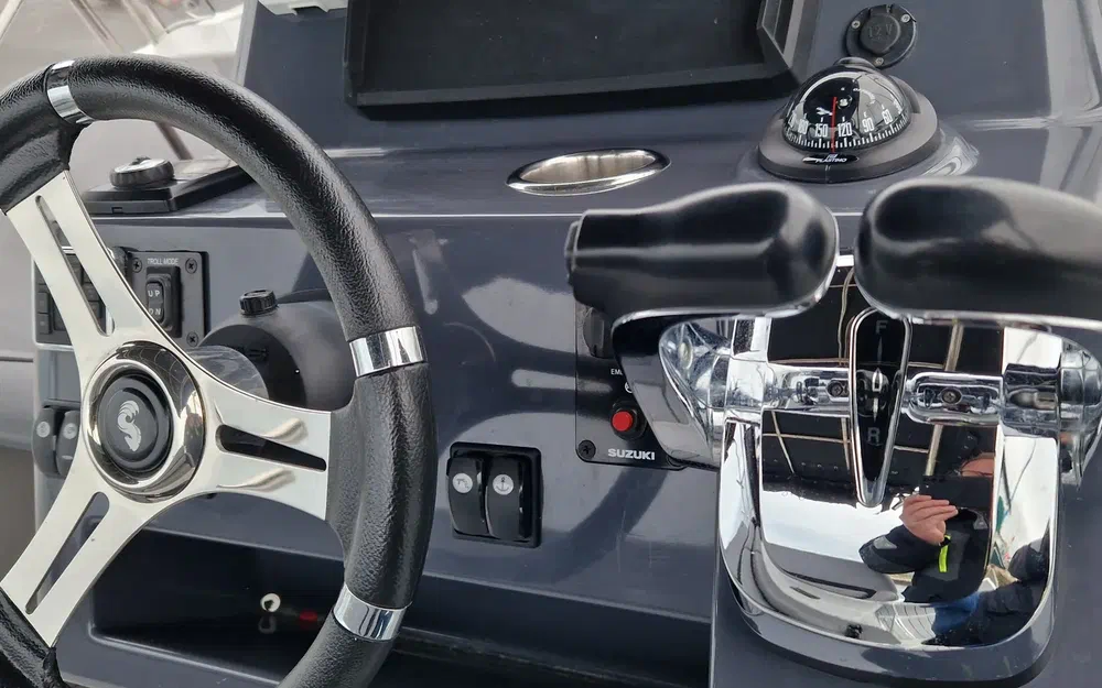 slider 5 Beneteau Flyer 8.8 SPACEdeck