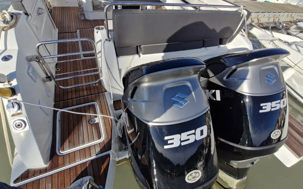 slider 4 Jeanneau Cap Camarat 10.5 WA