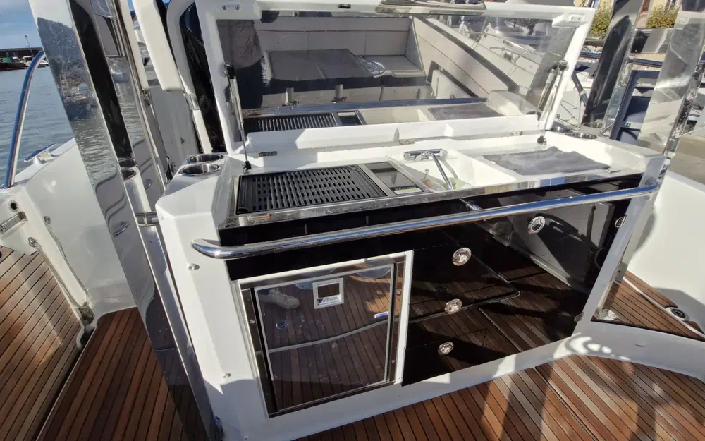 slider 7 Jeanneau Cap Camarat 10.5 WA