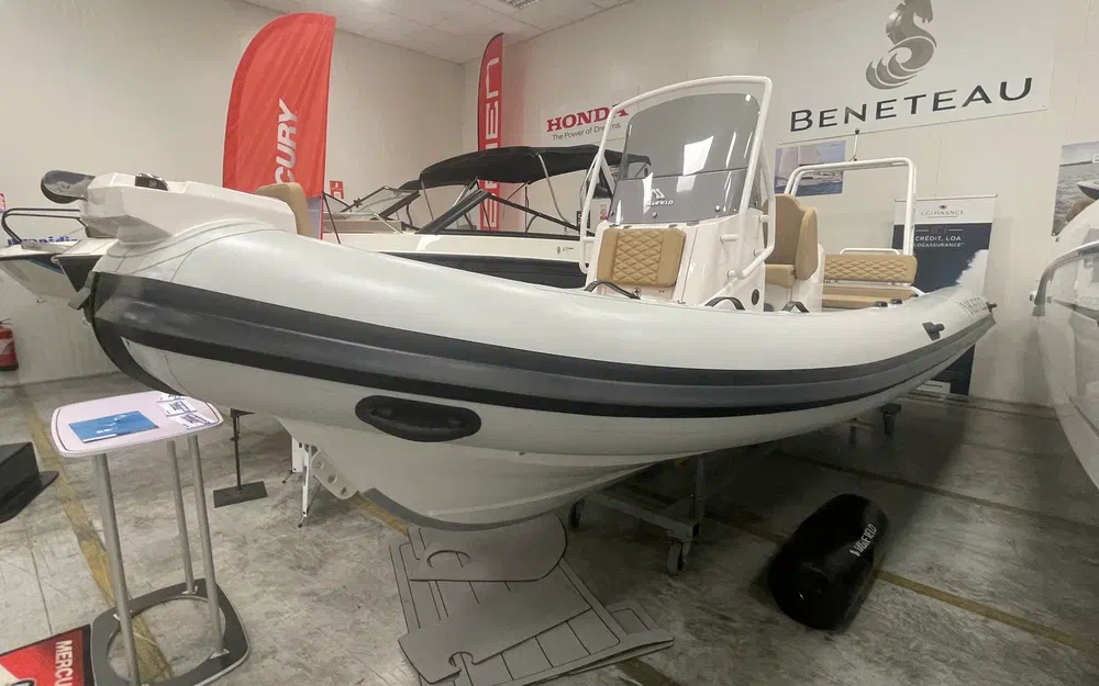 slider 0 Highfield SPORT 660