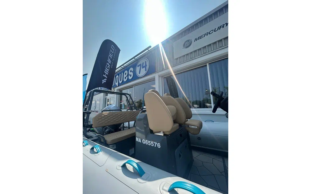 slider 7 Highfield Sport 600 JO 2024