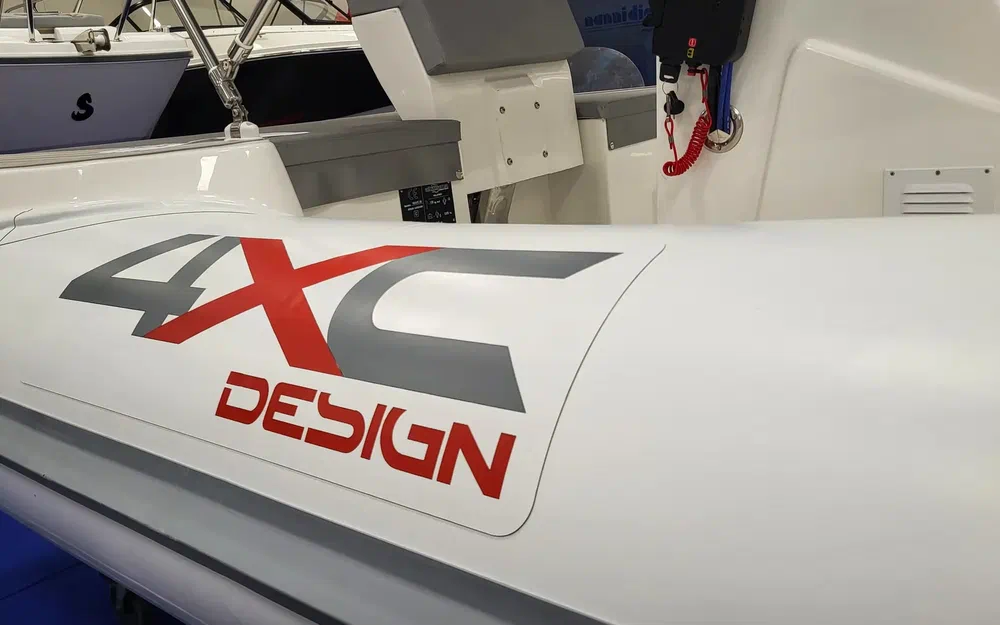 slider 6 Honda 4XC HA20