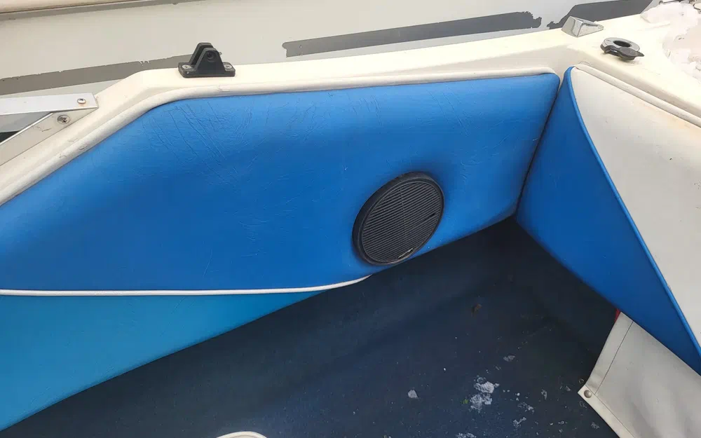 slider 11 Kelt Corsair 150