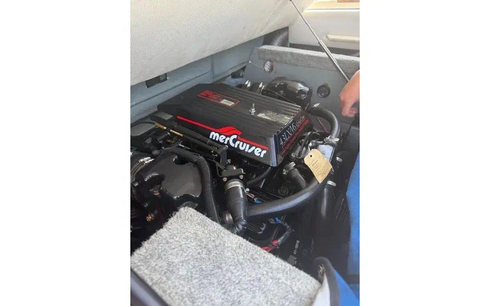 slider 3 Sea Ray 200 Overnighter