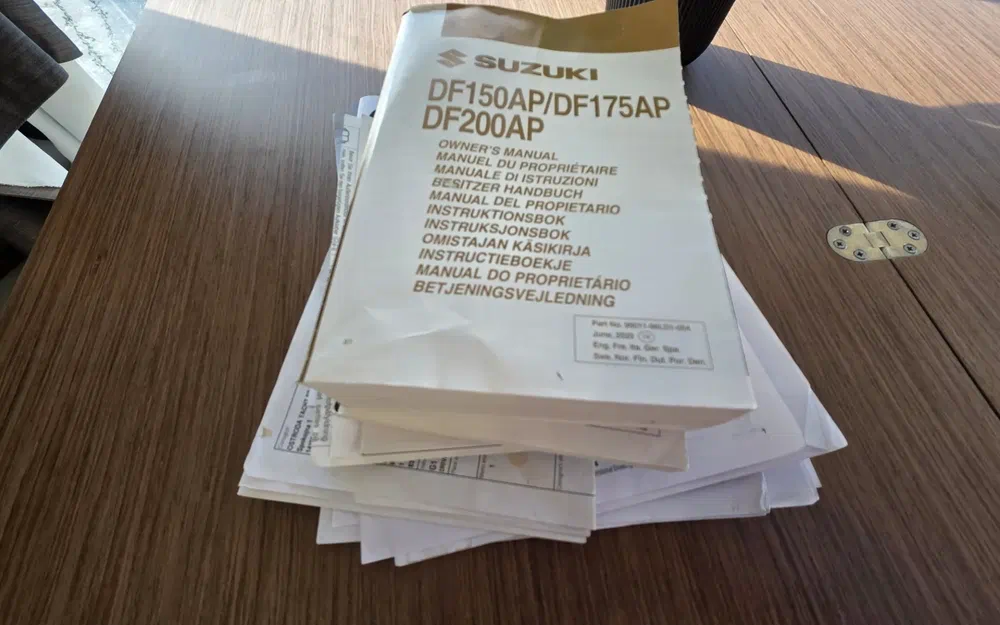 slider 10 Beneteau Antares 9 OB