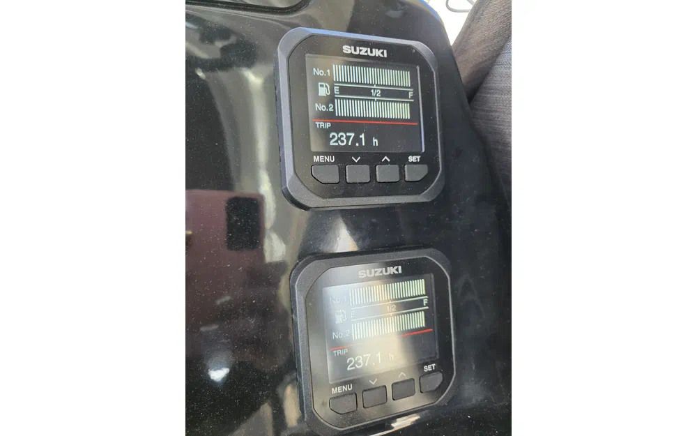 slider 18 Beneteau Antares 9 OB