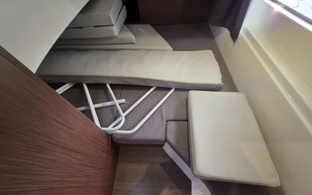 slider 22 Beneteau Antares 9 OB