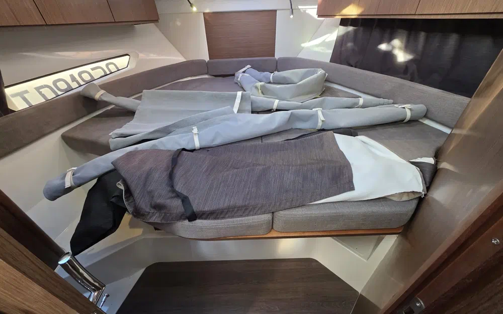 slider 26 Beneteau Antares 9 OB