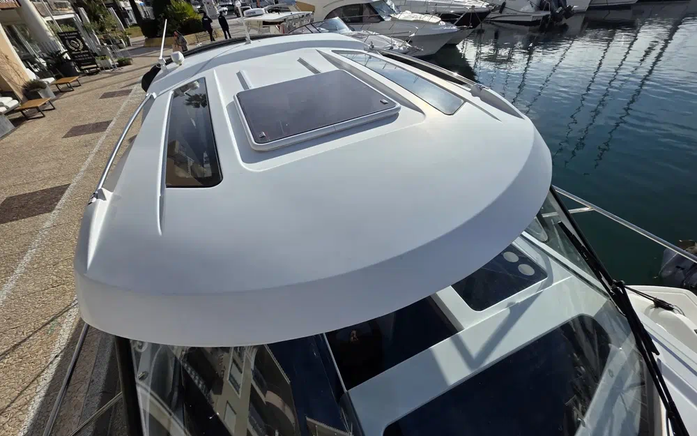 slider 29 Beneteau Antares 9 OB