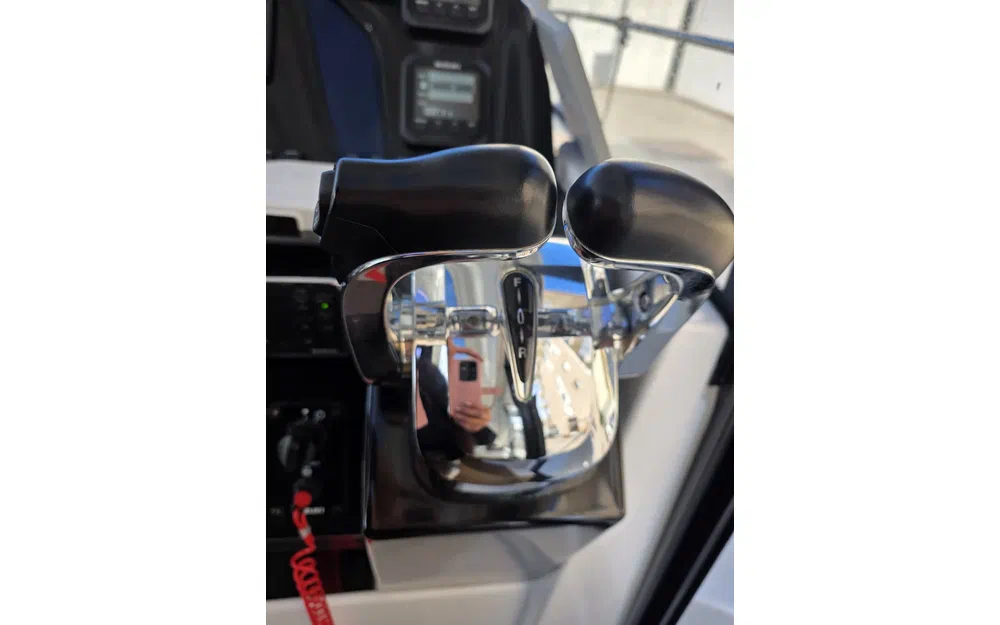 slider 30 Beneteau Antares 9 OB