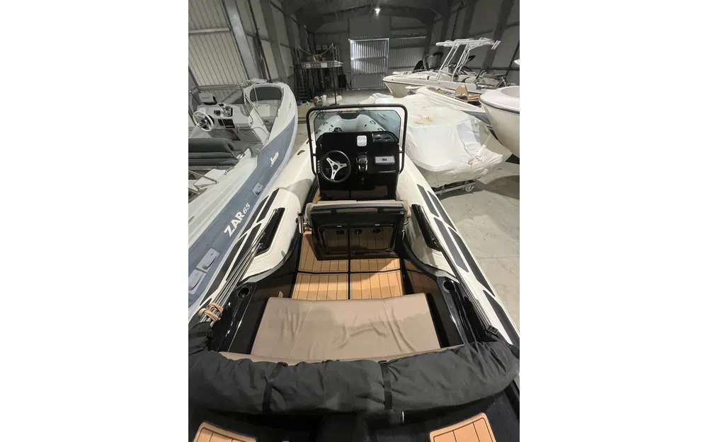 slider 10 Brig Eagle 6.7