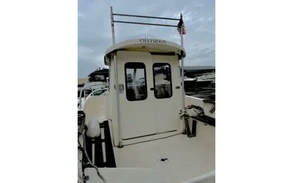 slider 3 Quicksilver 500 Pilothouse