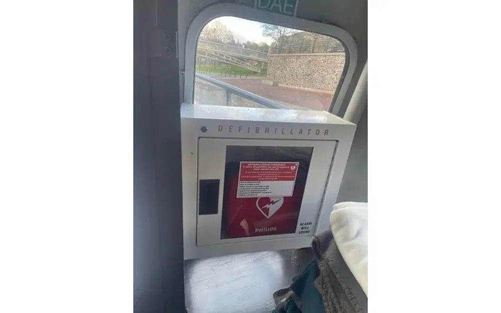 slider 25 Bateau Passagers 100 pax EF ERP Bar 2 terrasses