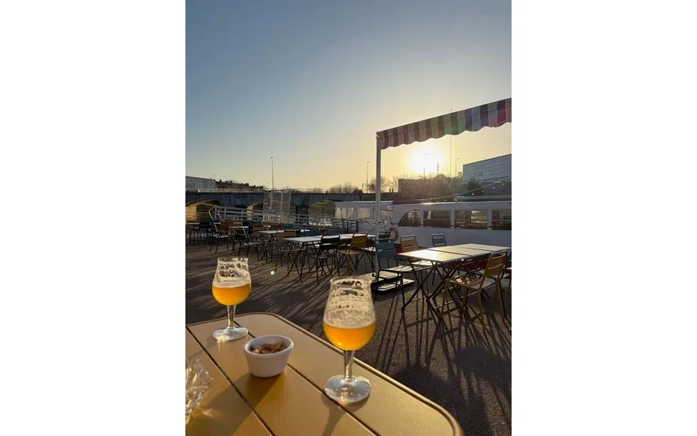 slider 31 Bateau Passagers 100 pax EF ERP Bar 2 terrasses