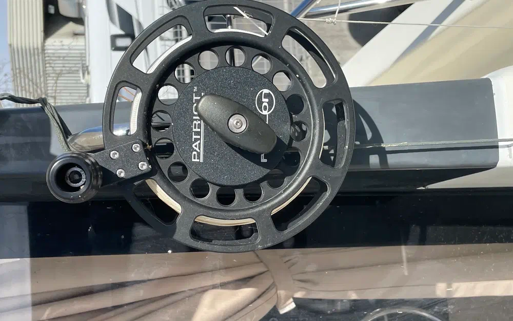 slider 4 Quicksilver Activ 605 Pilothouse