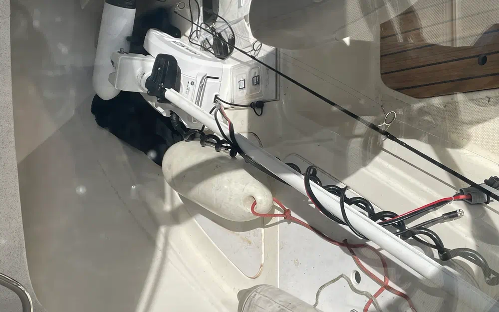 slider 6 Quicksilver Activ 605 Pilothouse