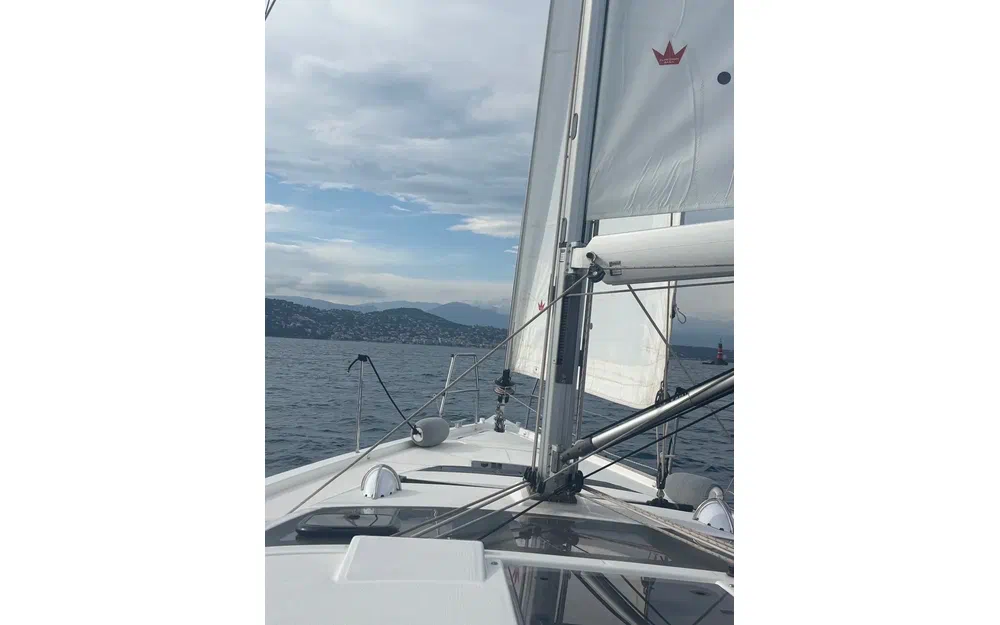 slider 5 Dufour 390 Grand Large