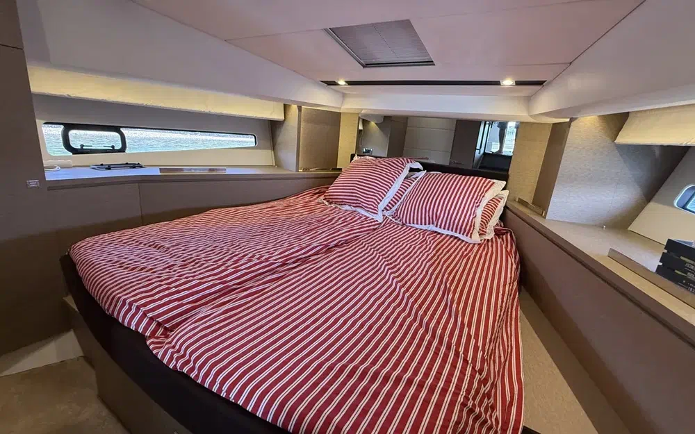 slider 36 Jeanneau Prestige 420 Fly