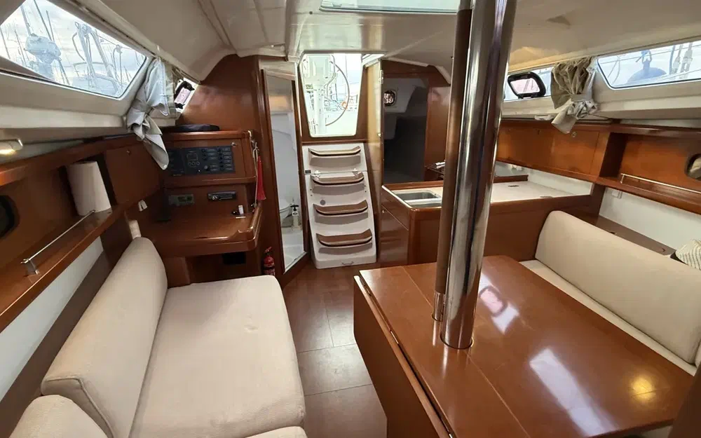 slider 19 Beneteau Oceanis 31