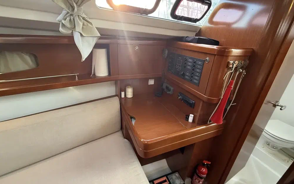 slider 20 Beneteau Oceanis 31