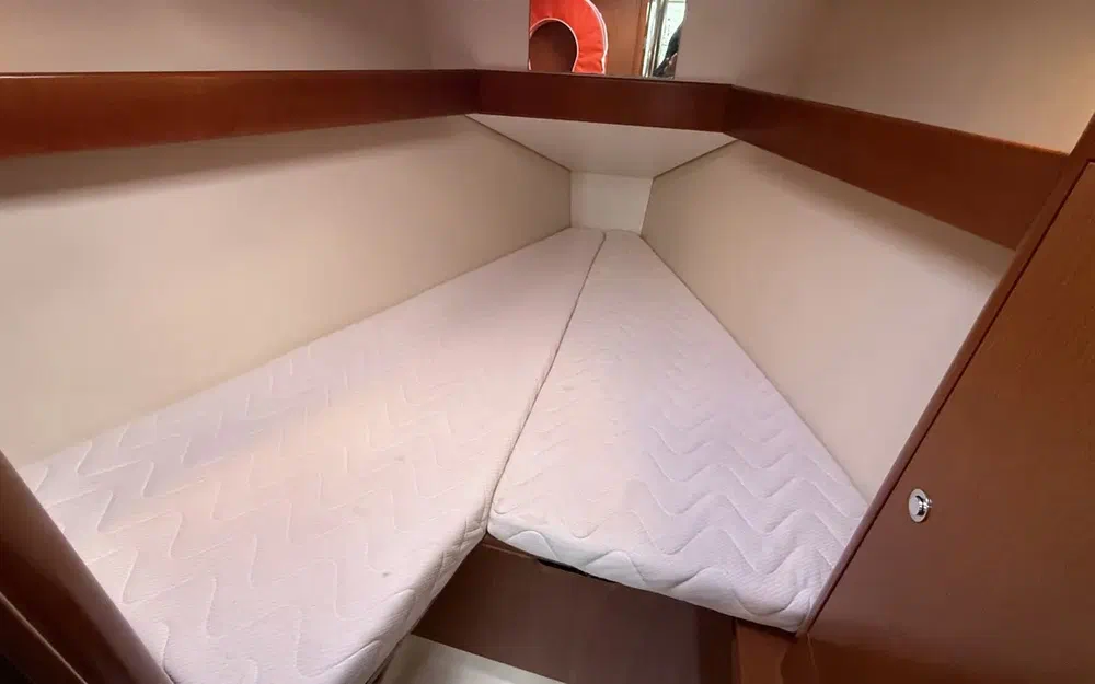 slider 24 Beneteau Oceanis 31