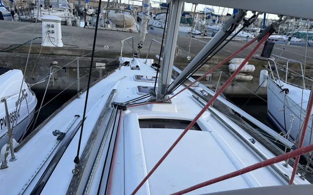 slider 4 Beneteau Oceanis 31