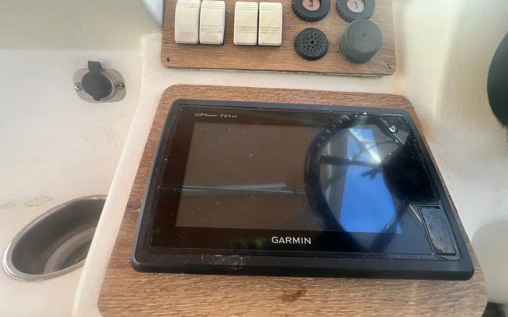 slider 16 Cruisers cruisers 3375 esprit