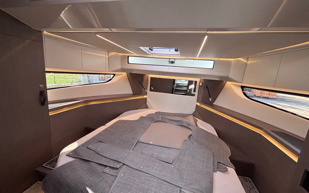 slider 23 Jeanneau Merry Fisher 1295 Fly