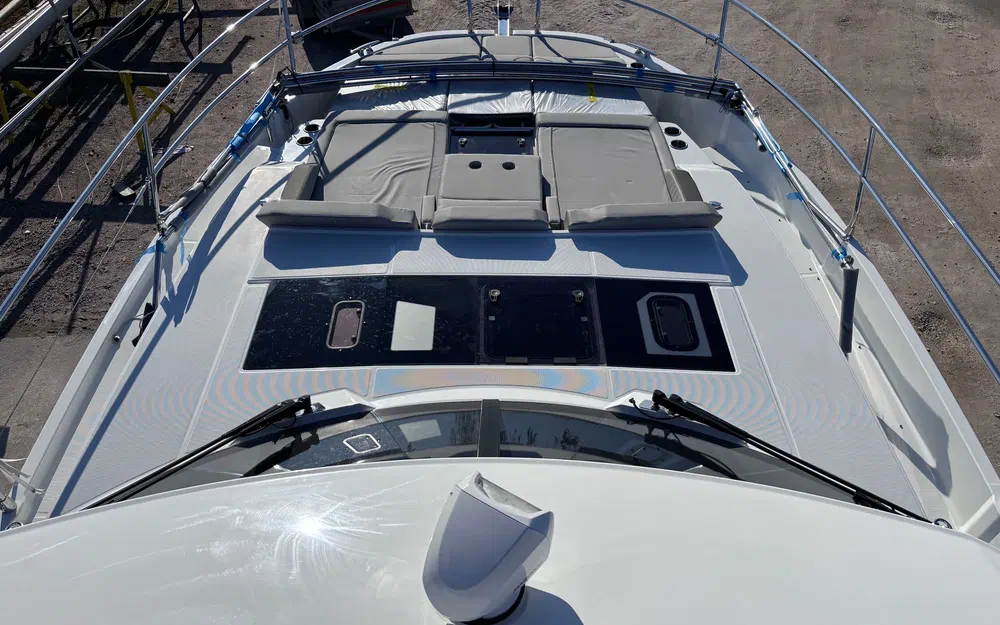 slider 10 Jeanneau Merry Fisher 1295 Fly