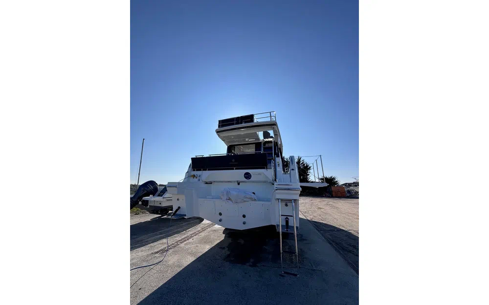 slider 3 Jeanneau Merry Fisher 1295 Fly