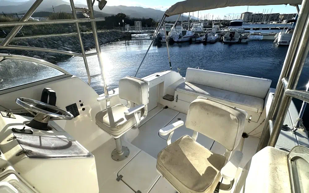 slider 9 Quicksilver 750 WA Commander