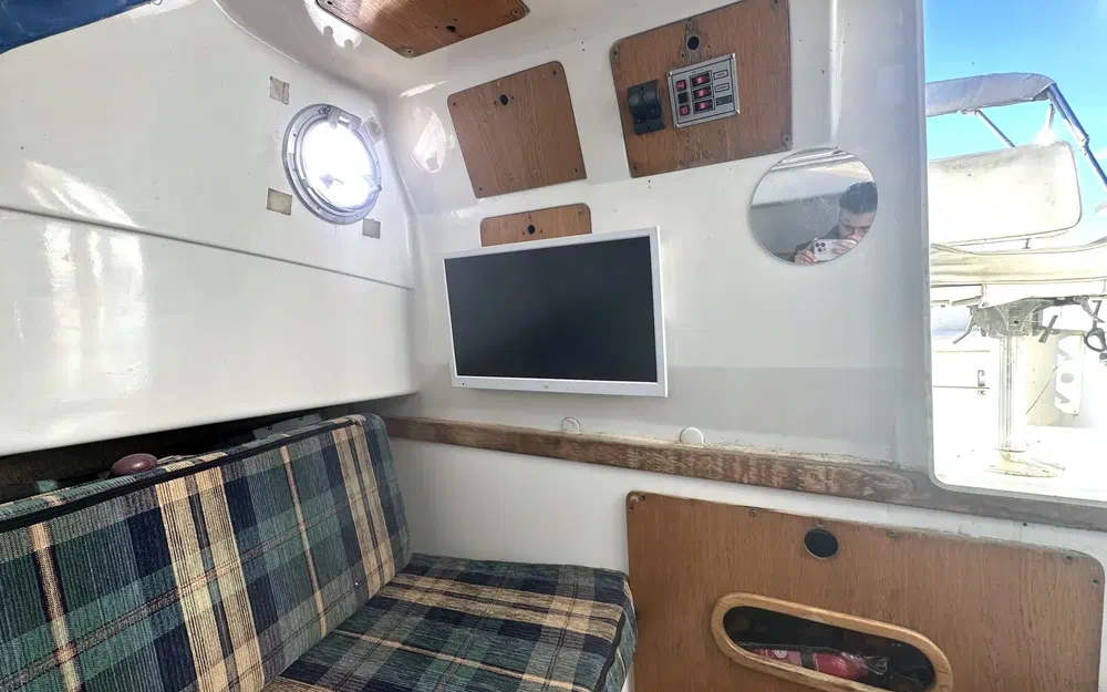 slider 19 Quicksilver 750 WA Commander