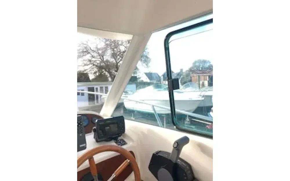 slider 17 Jeanneau Merry Fisher 625