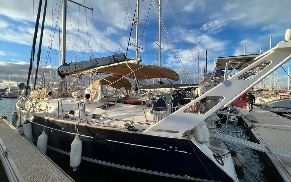 slider 3 Beneteau 50