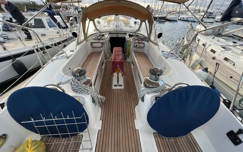 slider 6 Beneteau 50