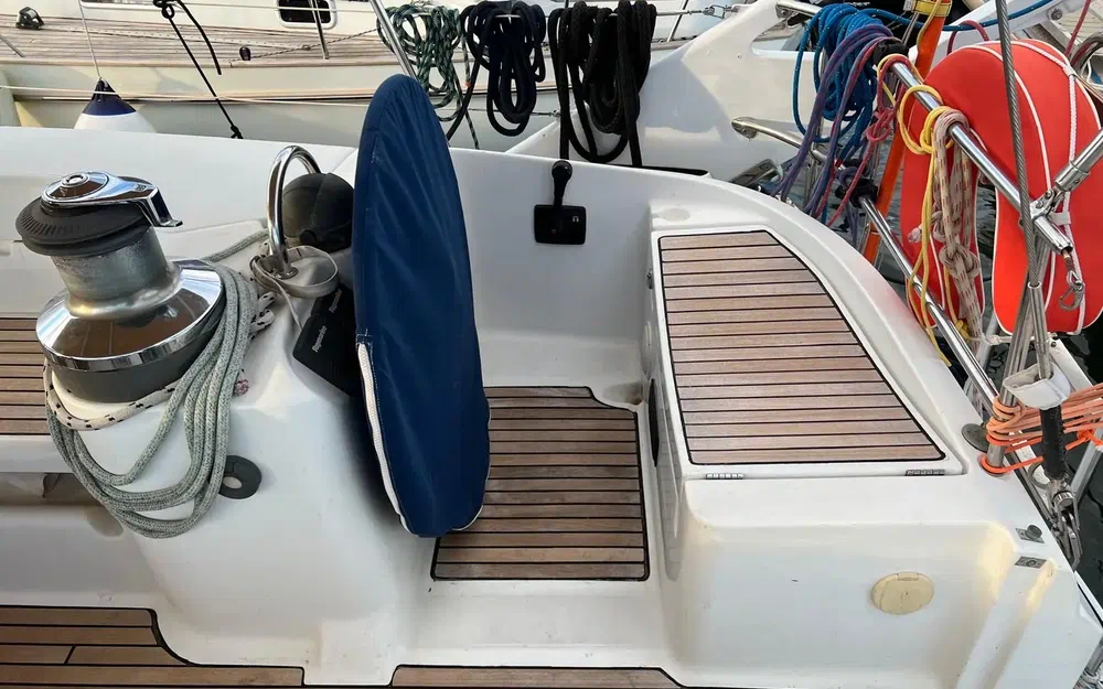 slider 8 Beneteau 50