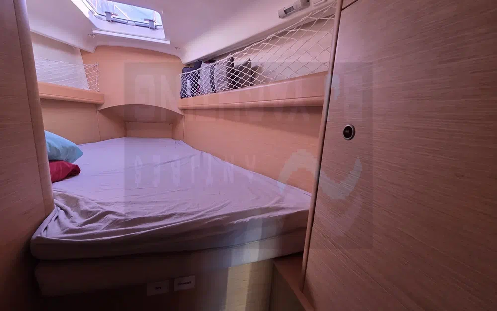 slider 23 Beneteau First 36.7