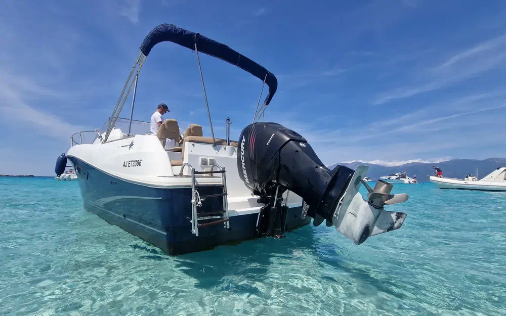 slider 1 Jeanneau Cap Camarat 8.5 WA