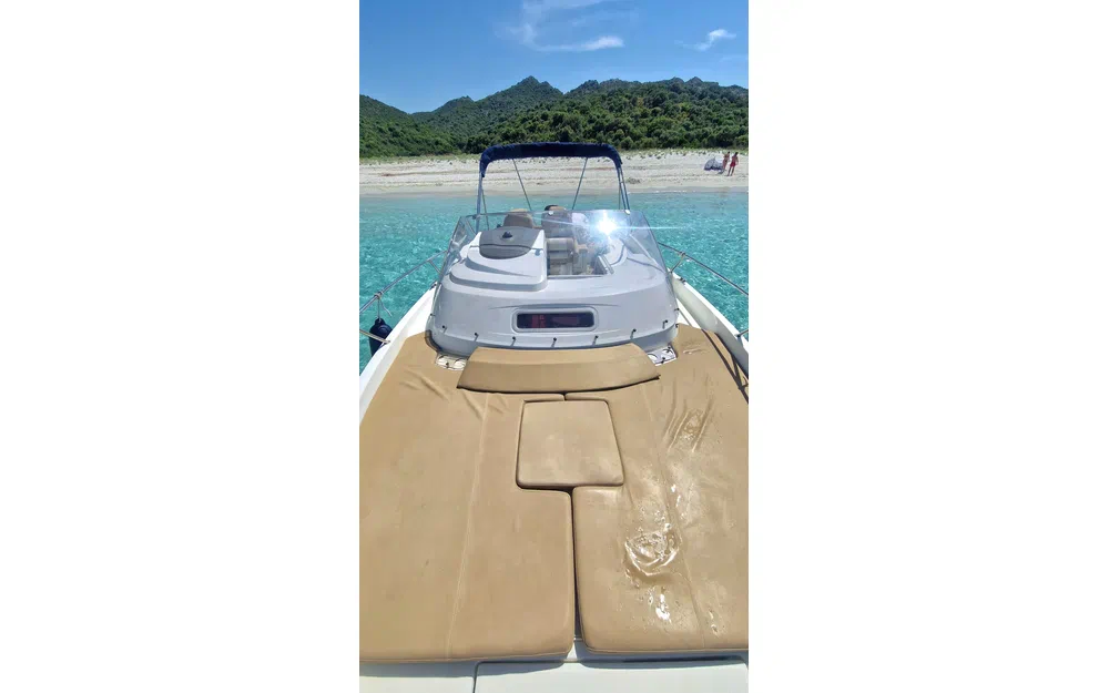 slider 7 Jeanneau Cap Camarat 8.5 WA