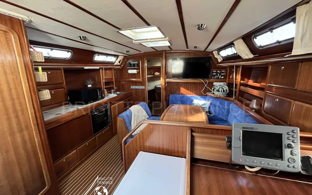 slider 3 Bavaria 42 cruiser